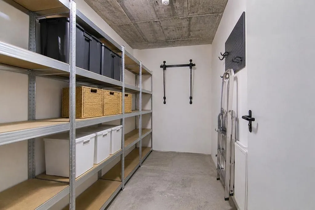 Utility Room - Semi-New Flat with Pool in El Travaló, Elche