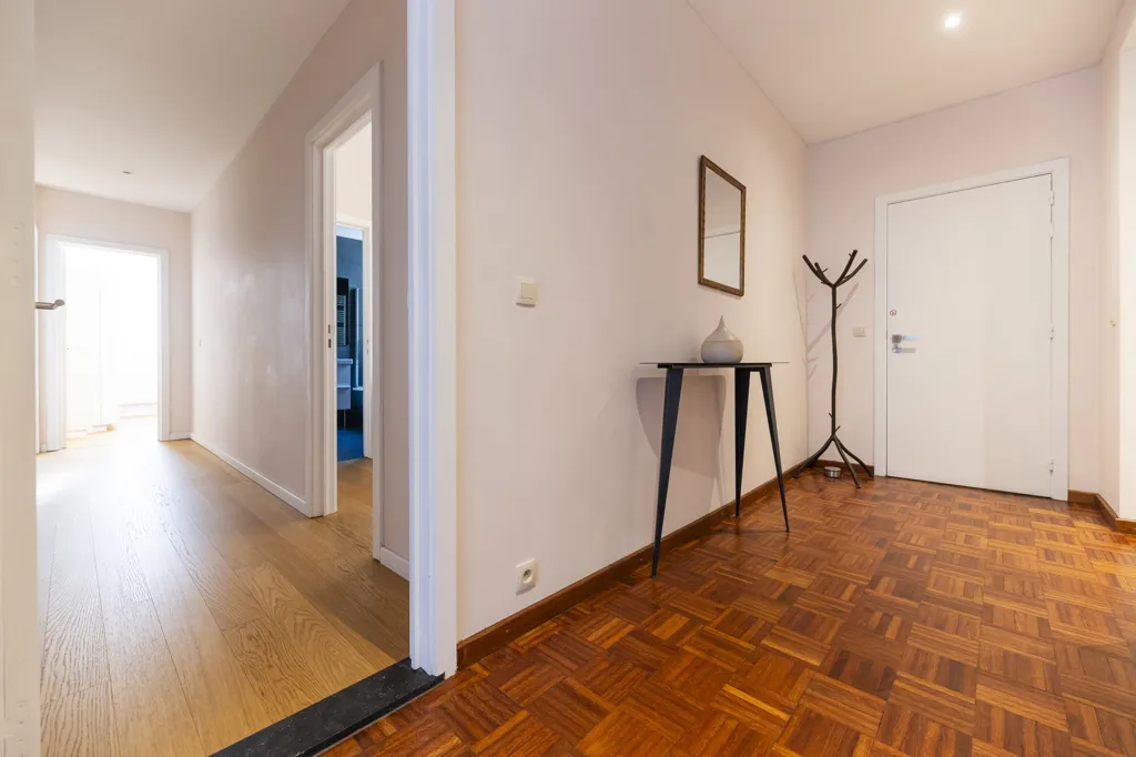 Entrée - Appartement 3 Chambres avec Terrasse à Ixelles