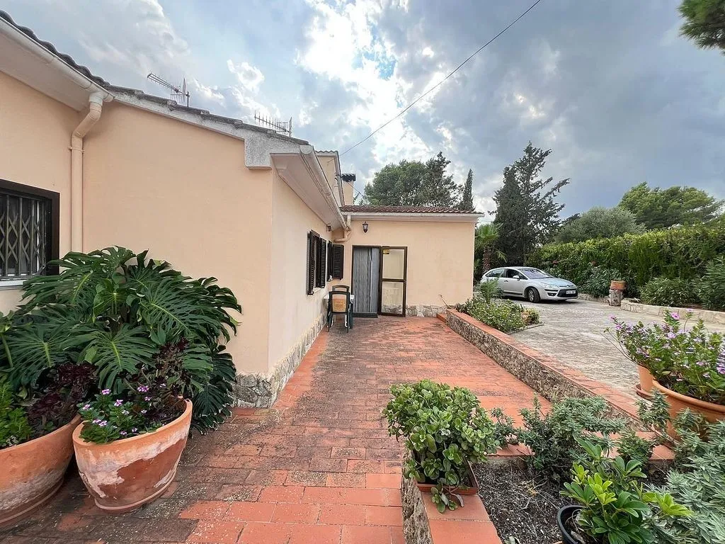 Terrass - Rustic House with Pool in Reis Catòlics
