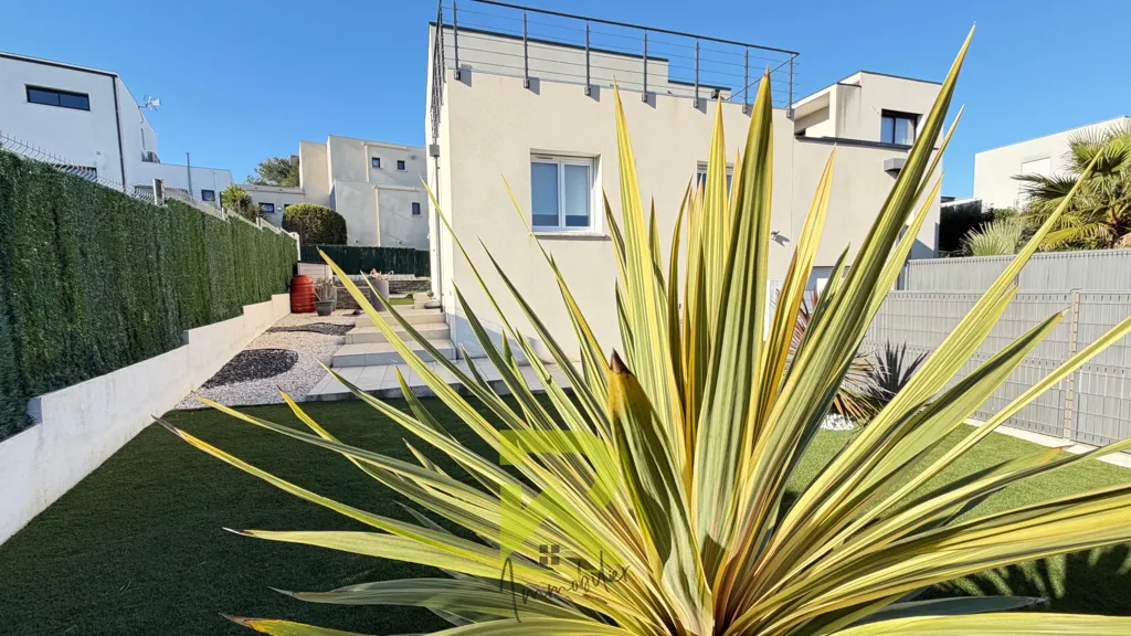 Jardin - Villa Contemporaine avec Piscine près d'Agde