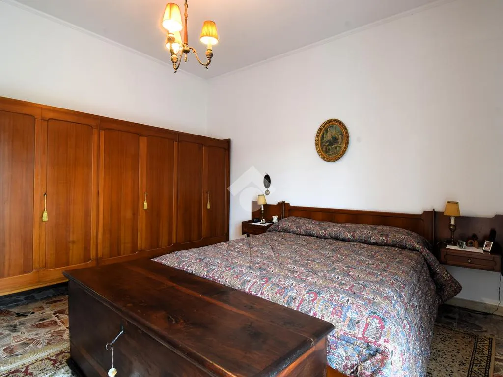 Chambres - Duplex Villa with Private Courtyard in Pieve Emanuele