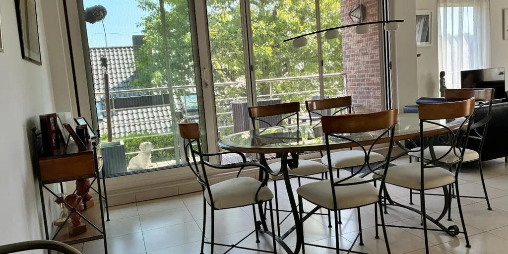 Salle à manger - Appartement avec Terrasse et Parking à Nazareth