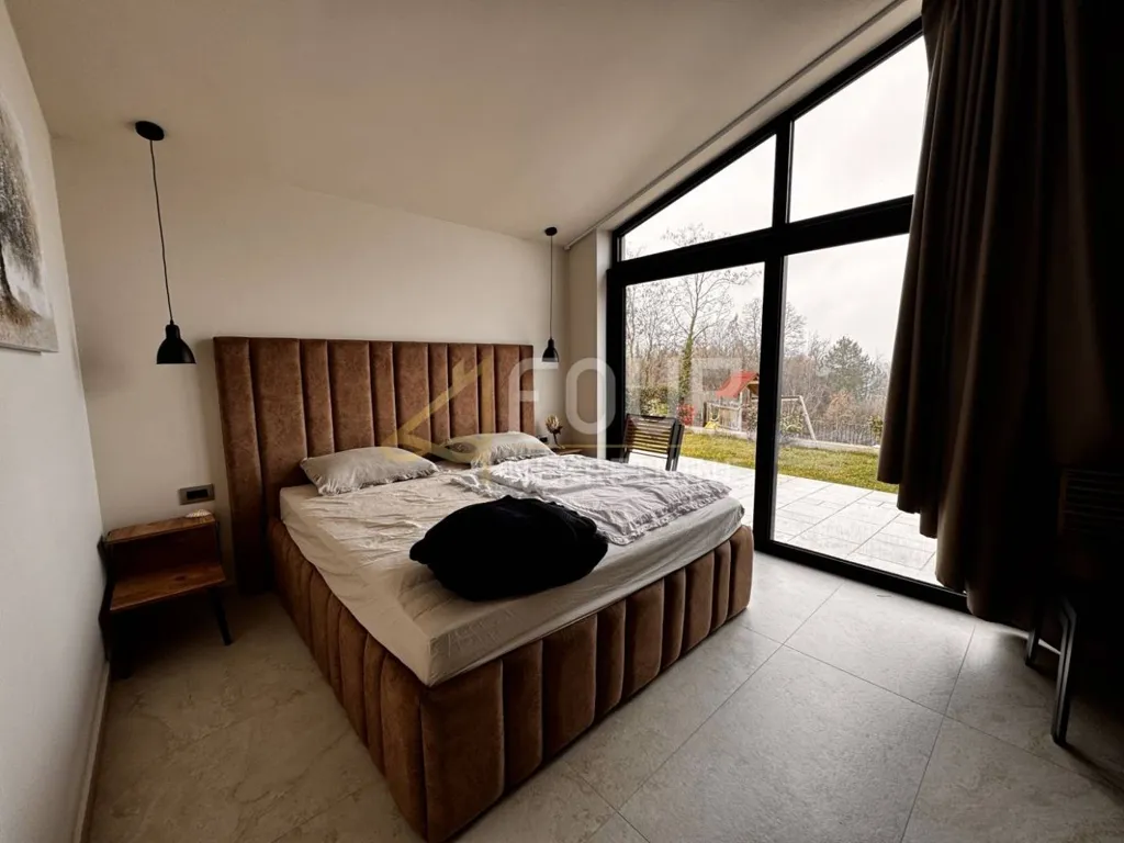 Bedrooms - Luxury Villa with Infinity Pool in Pazin