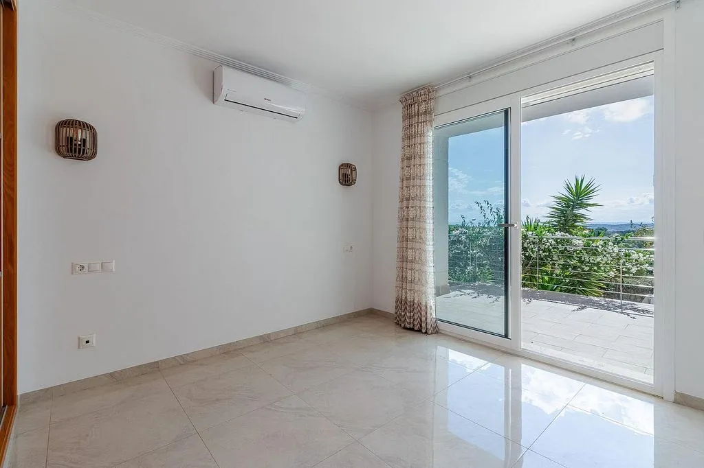 Pièces - Chalet with Pool and Terraces in Santa Ponsa