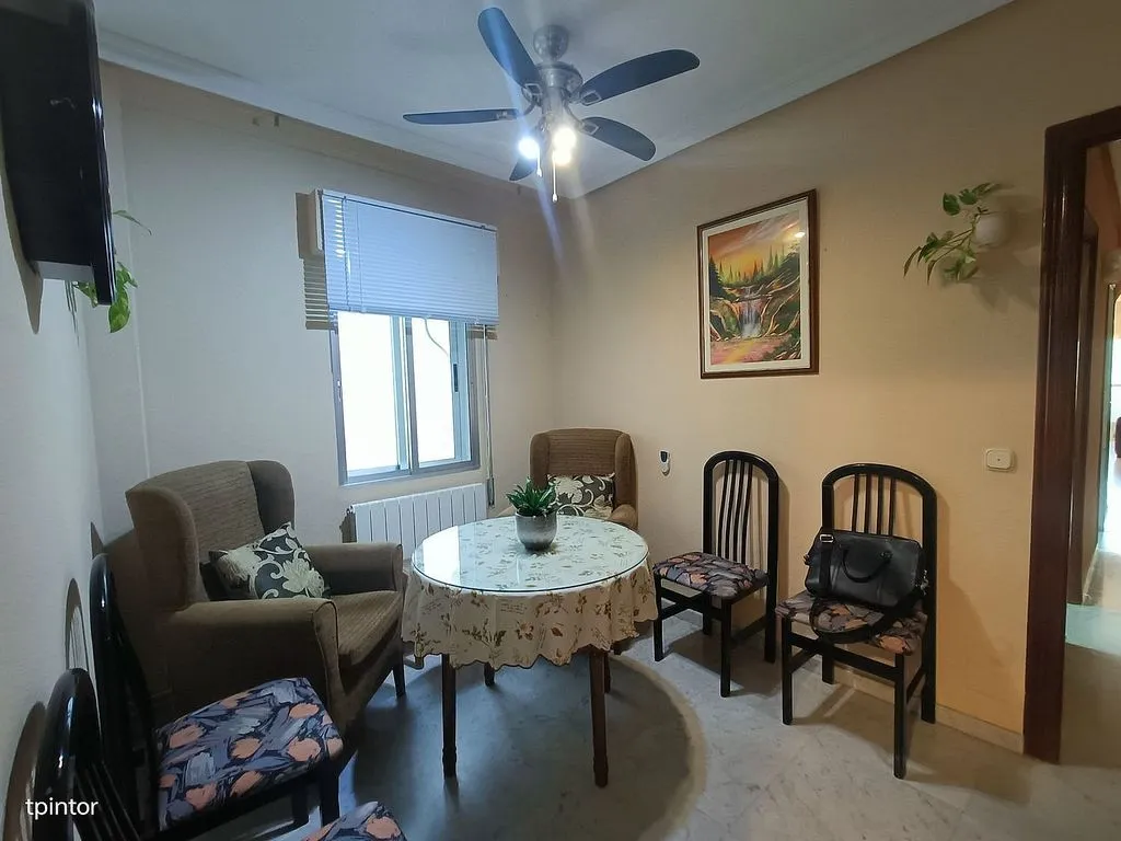 Söögituba - Furnished Flat with Terrace in Cáceres Centre