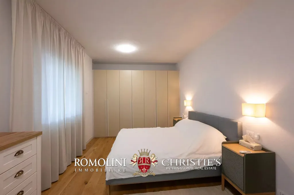 Bedrooms - Villa with Pool and Olive Grove in Sinalunga, Tuscany
