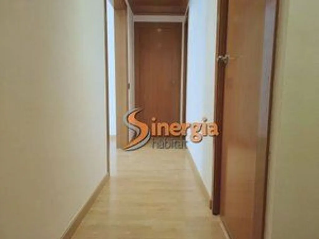 hallway_entrance