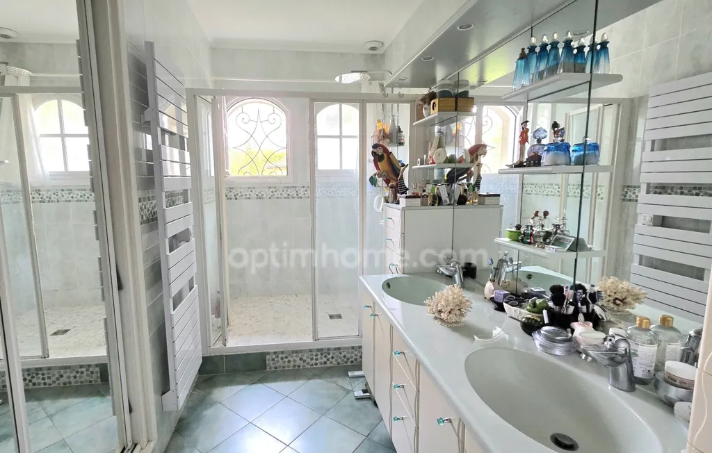 Bagni - Spacious House with Garden in Cestas