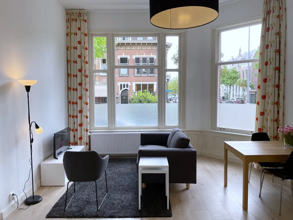 Séjour - Studio with Private Facilities in Kralingen, Rotterdam