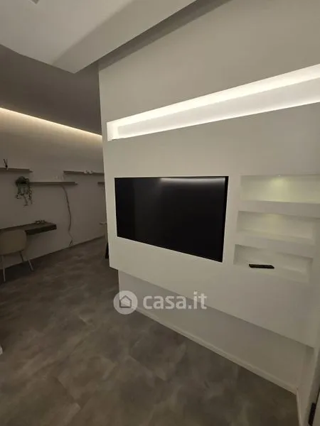 Elutuba - Modern Bilocale with Balcony in Caserta