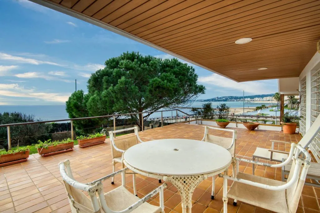 Terrass - Luxury House with Sea View in Calonge