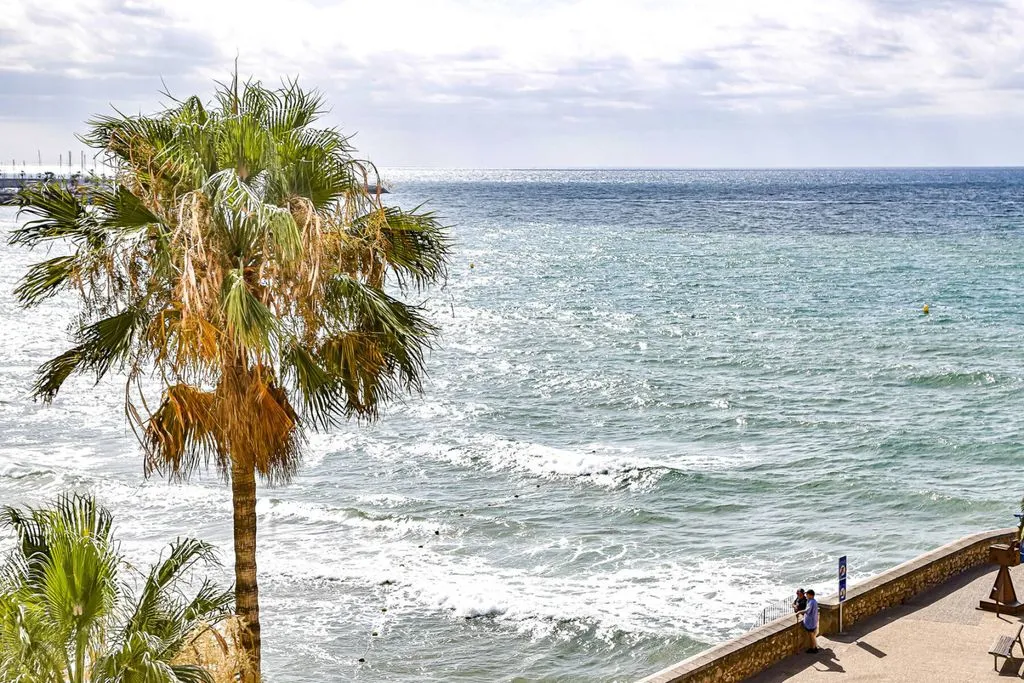 Detached House with Sea View in Sitges