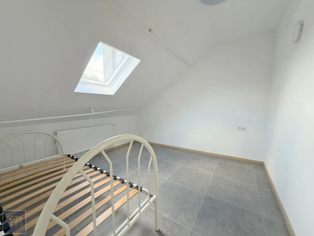 Magamistoad - Furnished Duplex Apartment in Leuven Centre