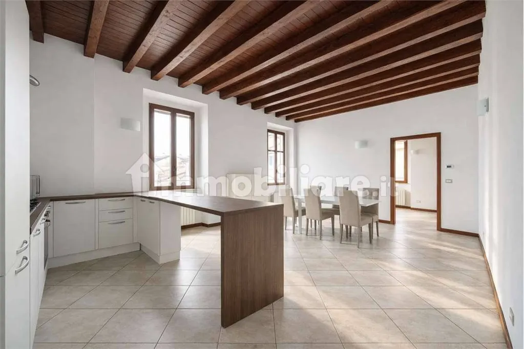 Salle à manger - Trilocale with Lake View in Arona