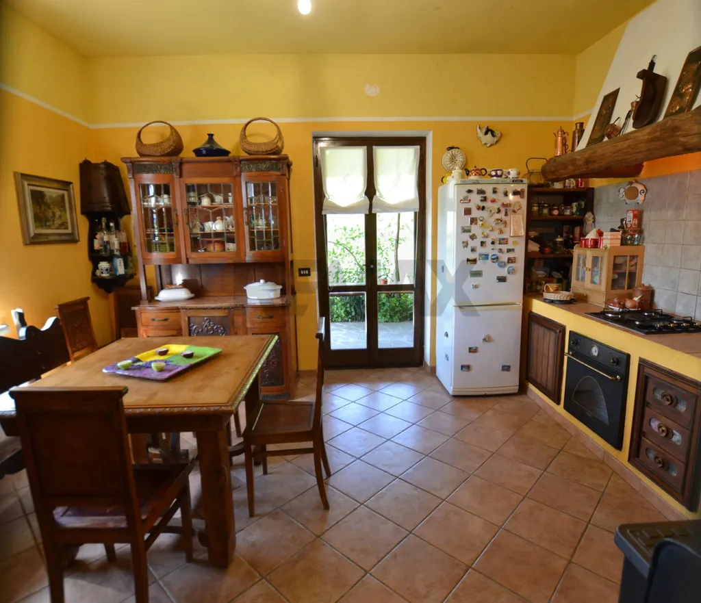 Salle à manger - Villa with Lake View near Lovere
