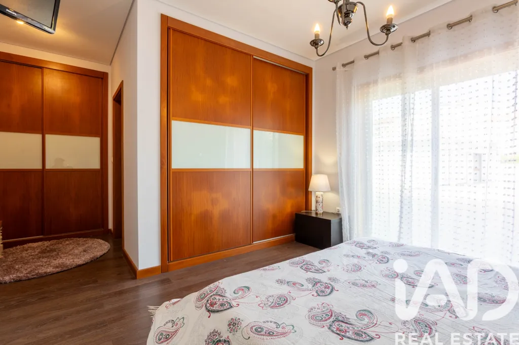 Chambres - T3 Apartment with Private Terrace in Pardilhó Centre