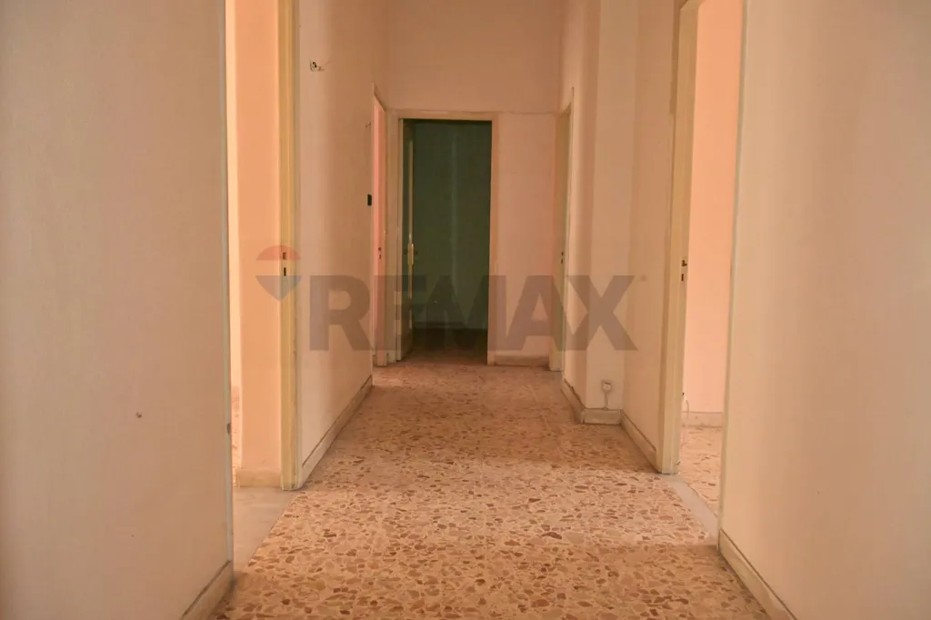 Esik - Apartment with Balcony in Catania Centre