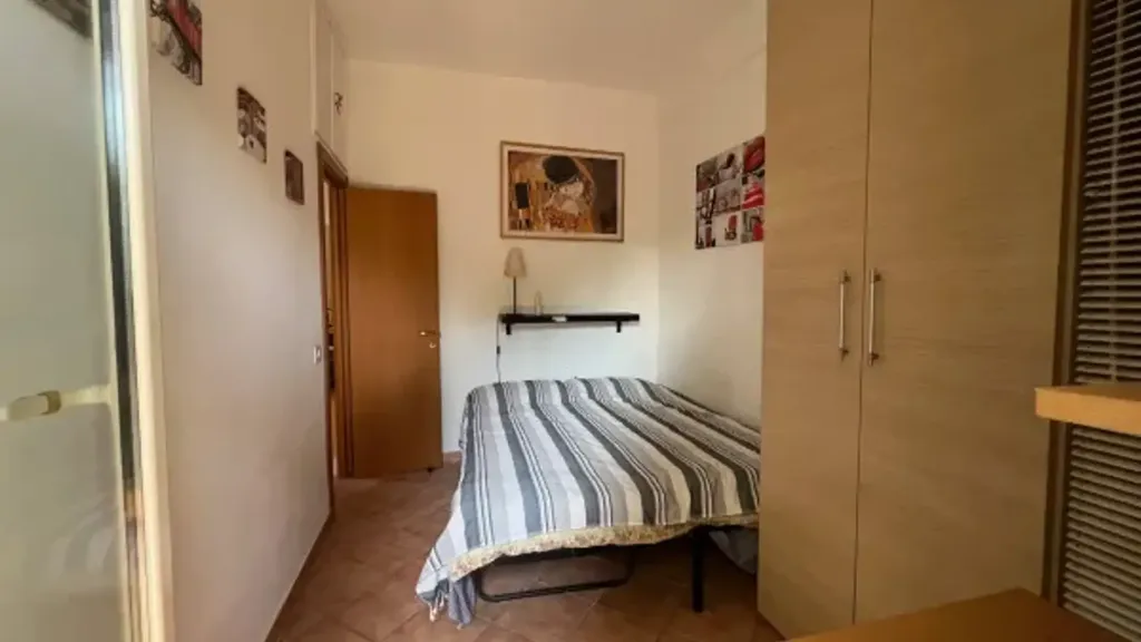 Chambres - Ground Floor Apartment with Garden in Ladispoli