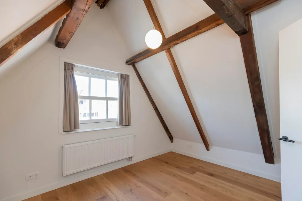 Toad - Renovated Duplex with Singel View in Amsterdam