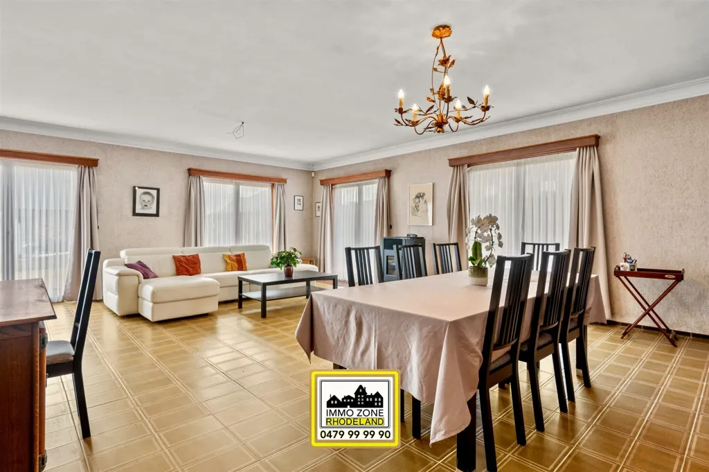Salle à manger - Bungalow à rénover avec jardin à Zottegem
