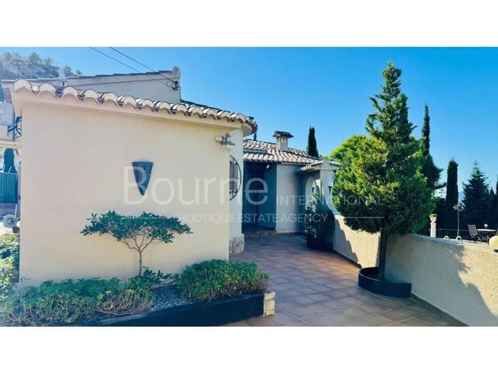 Terrasse - Luxury Villa with Private Pool in Benitachell