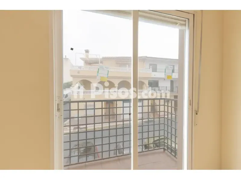 Balcony - New Flat with Balcony in Güevéjar