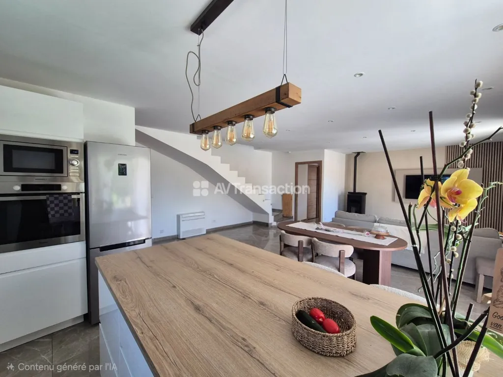 Kitchen - Contemporary House with Pool in Lorgues