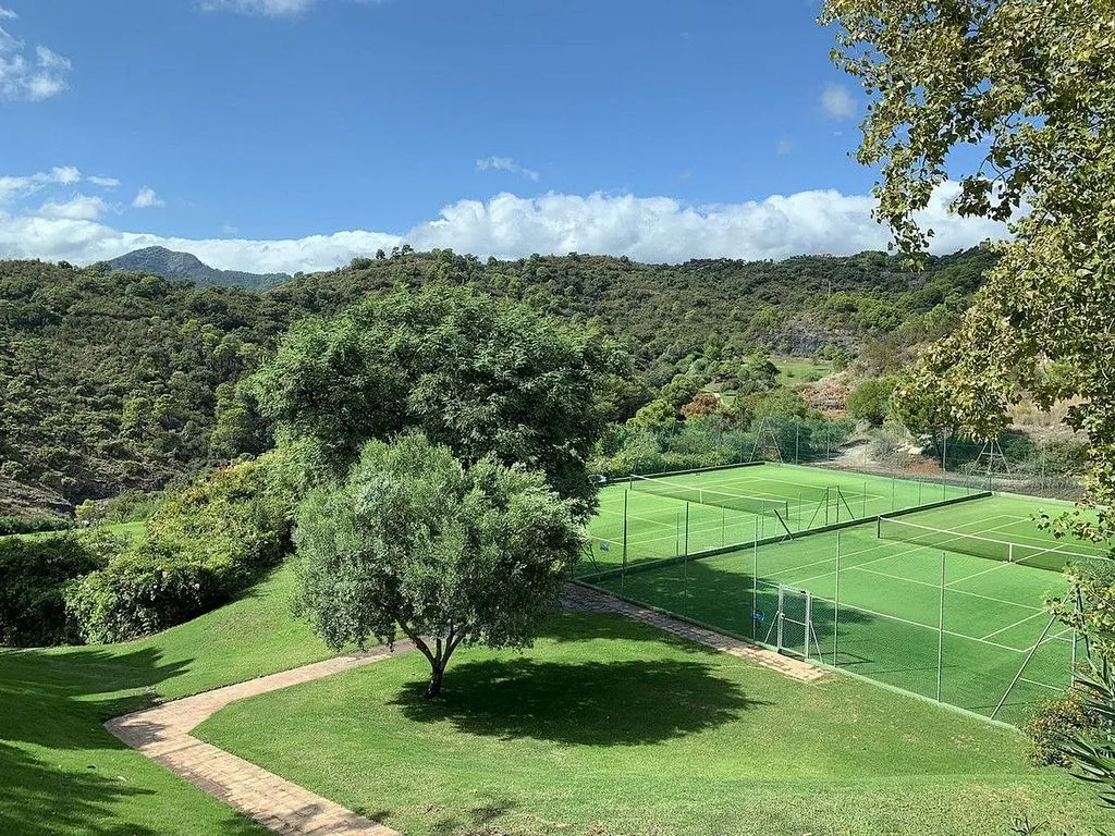 Aed - Duplex with Golf View in Benahavís