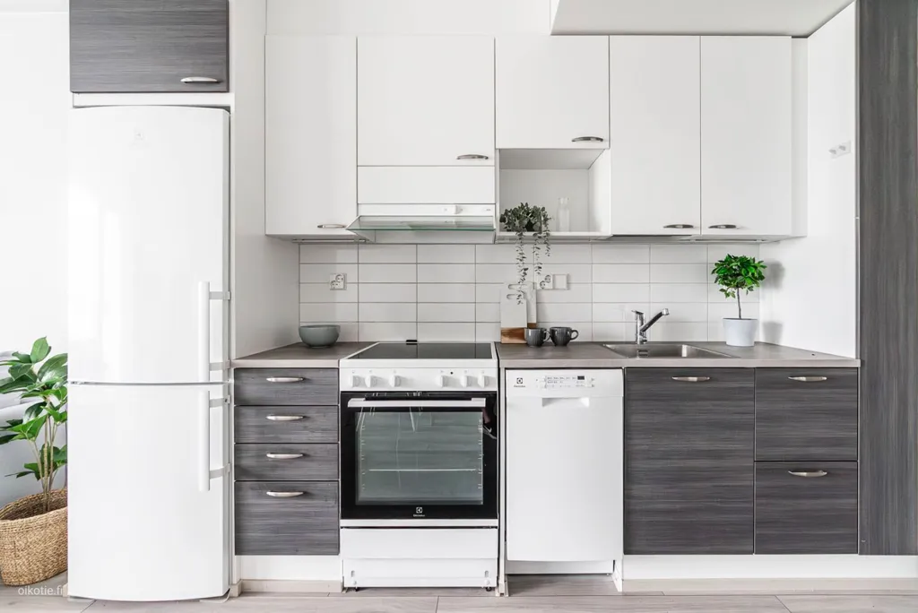 Kitchen - Modern Flat with Balcony in Keimola, Vantaa