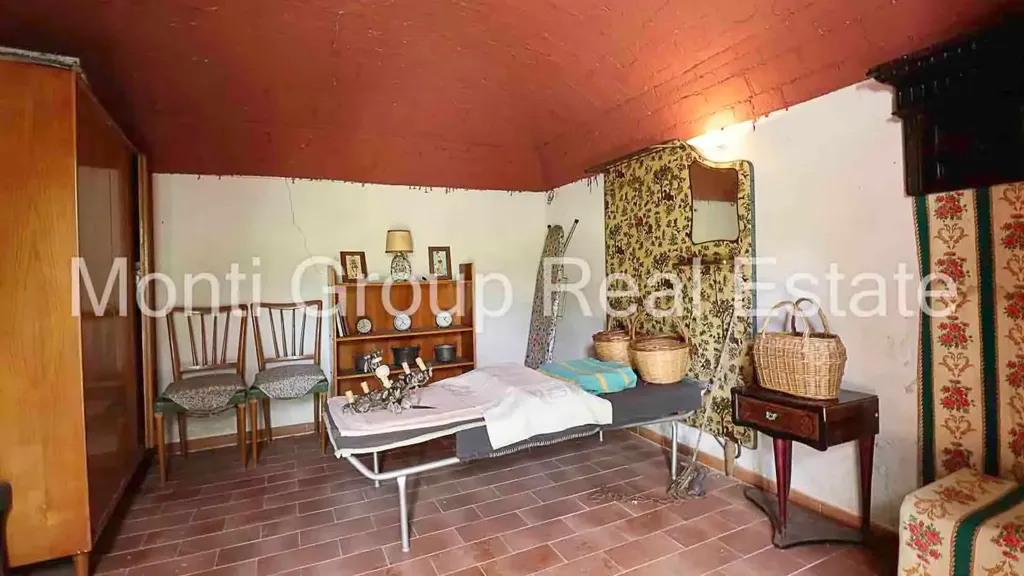 Chambres - Rustic Farmhouse with Vineyard View in Strevi