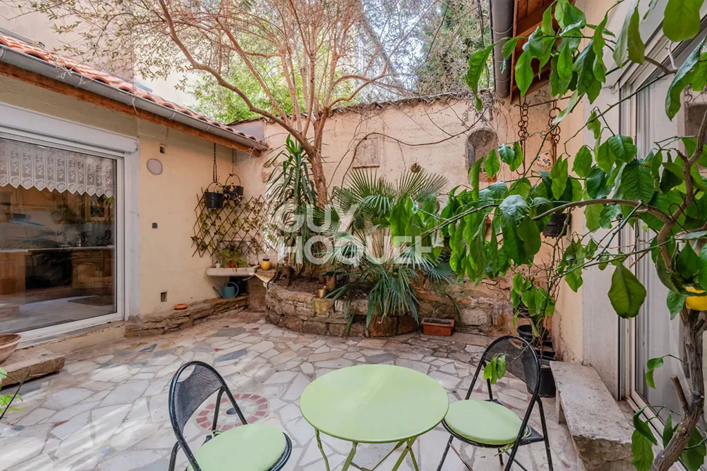 Aed - Architect's House with Patio in Croix Rousse