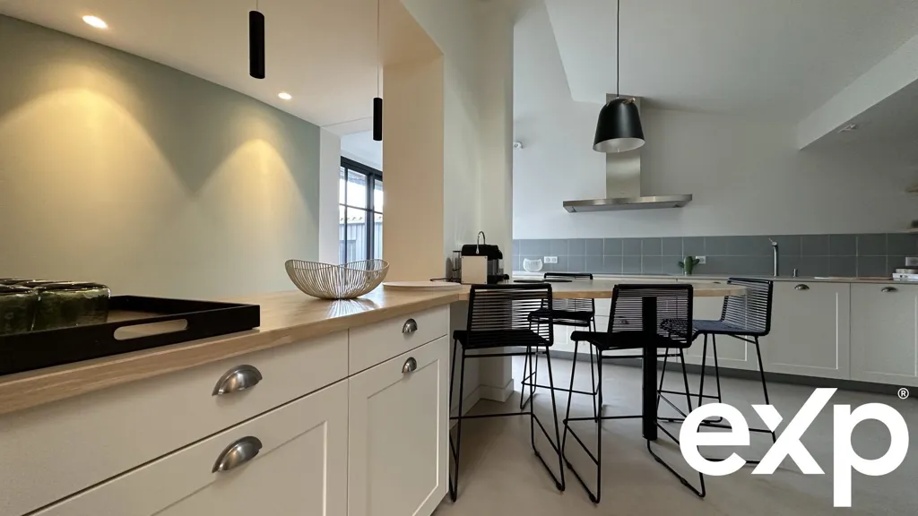 Kitchen - Character House with Patio in Confidential Address