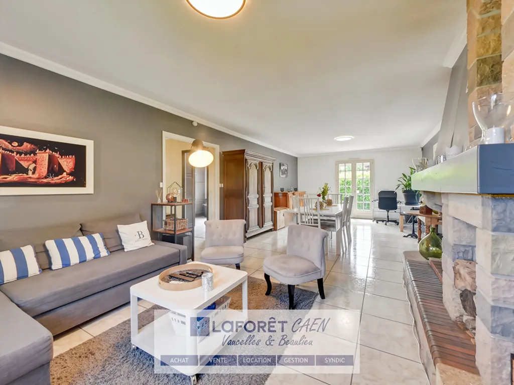 Elutuba - Spacious Family House with Garden in Rots