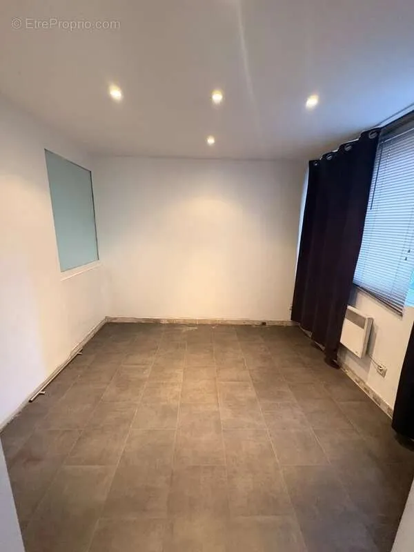 Appartement 3 pièces à Marseille-5e
