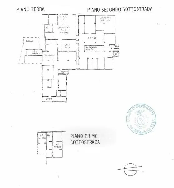 Plaan - Mixed-Use Rustico with Industrial Space in Falconara Marittima