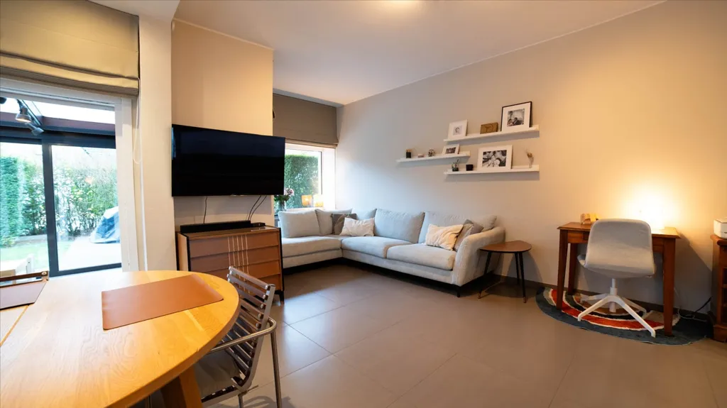Séjour - Villa Semi-Détachée avec Jardin à Ostende