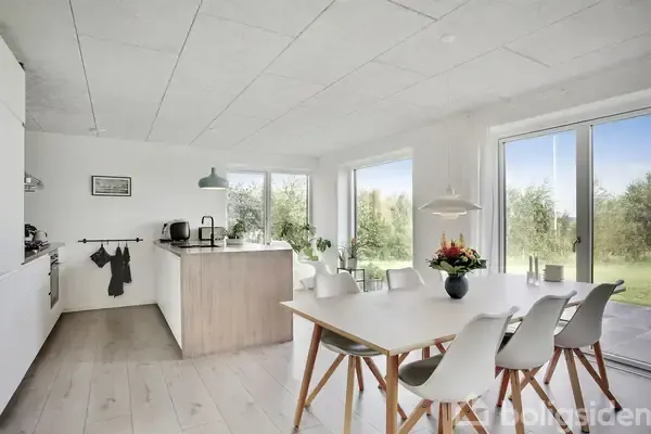 Söögituba - Villa with Water View in Nibe