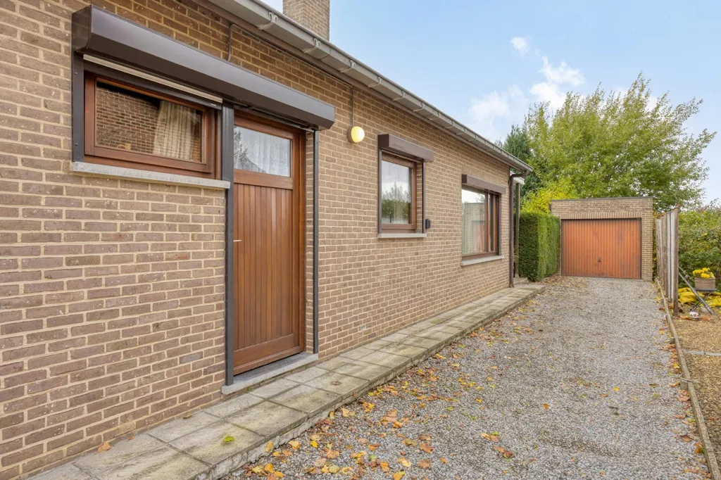 Välivaade - Open Plan House with Garden in Gingelom