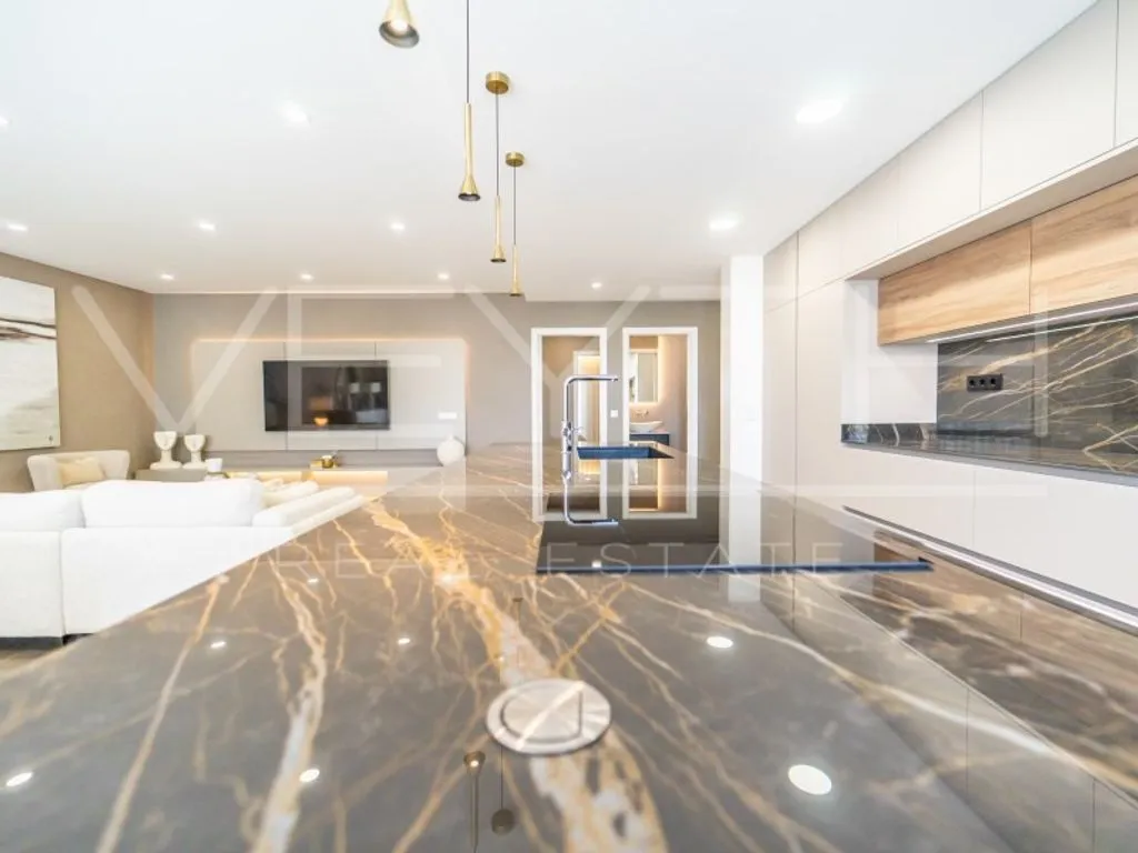 Köök - Luxury Duplex Flat with Terrace in Portas da Cidade