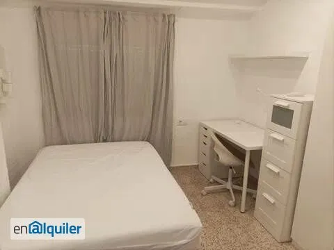 Magamistoad - Student Flat with Balcony in Ciutat Jardí, Valencia