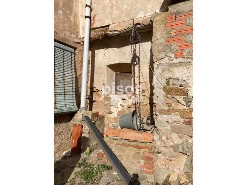 Aed - 3 magamistoaga maja asukohas ES