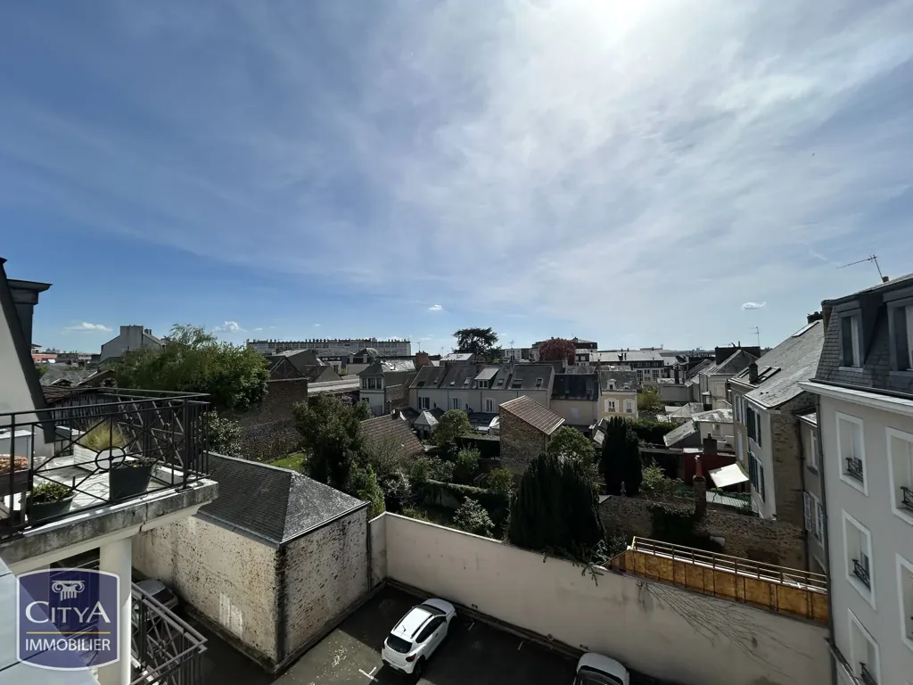 Balcon - Appartement Lumineux avec Ascenseur au Nord - Gare