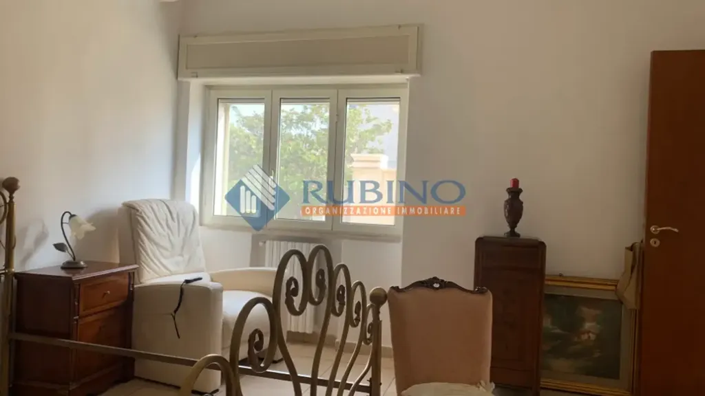 Chambres - Spacious Apartment near Trani Station
