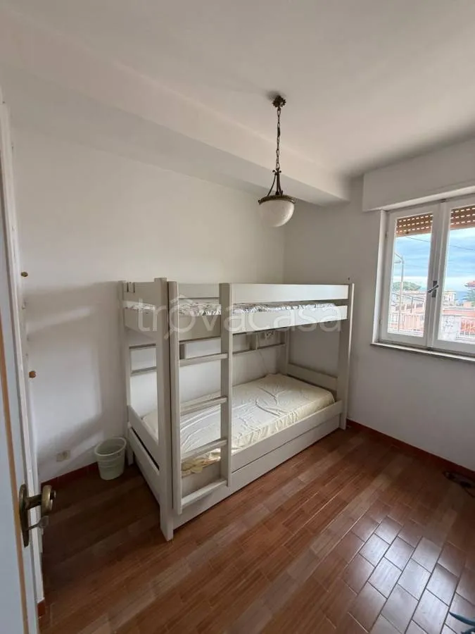 Chambres - Apartment with Sea View Terrace in Formia