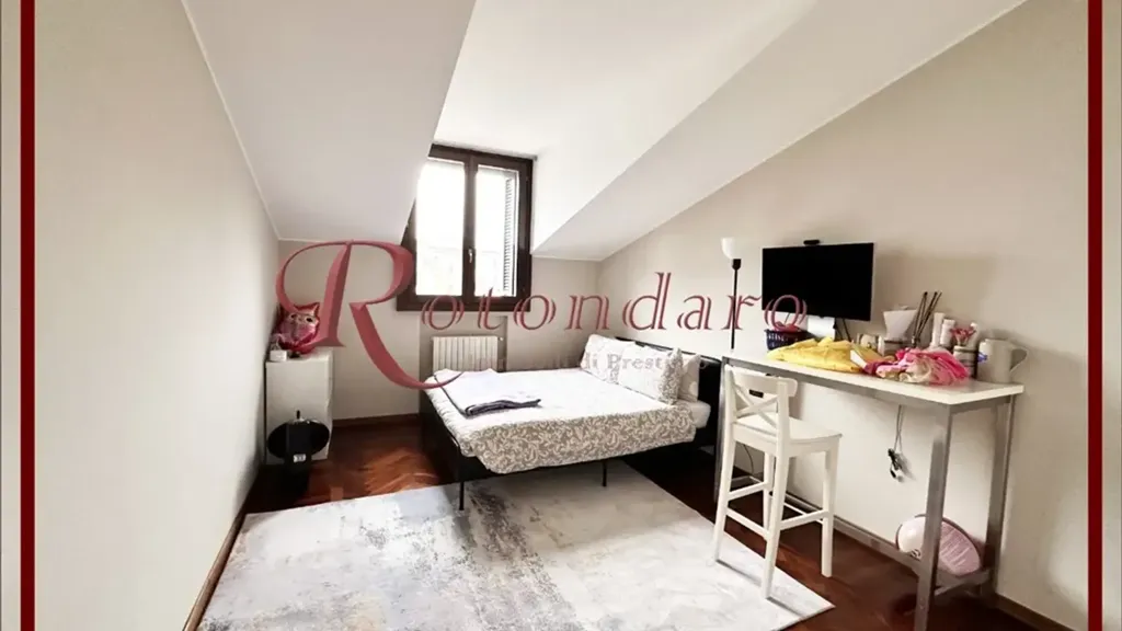 Magamistoad - Penthouse Apartment with Double Exposure in Milan
