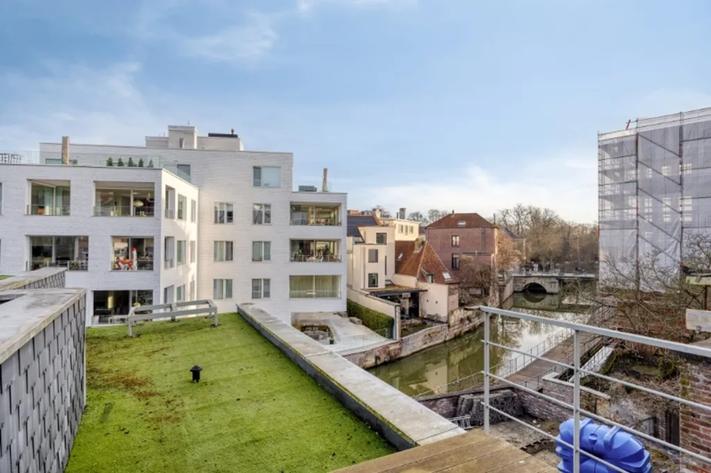 Aed - Historic Building with Dijle View in Mechelen