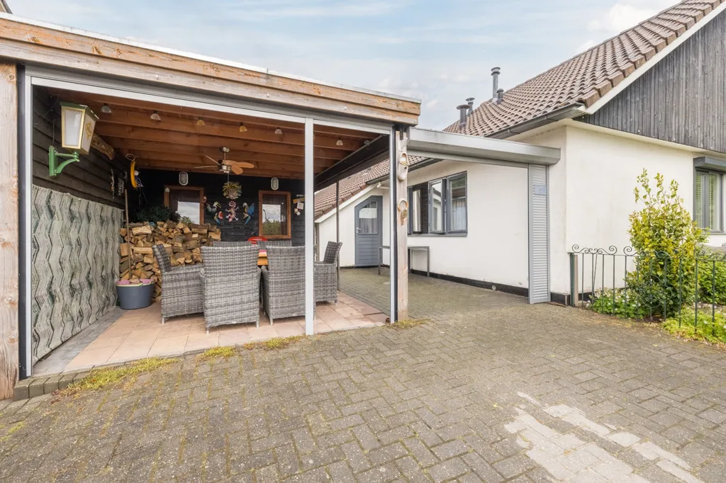 Terrass - Terraced House with Garden in Vroomshoop