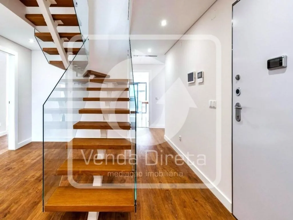 Pièces - Luxury Flat with Balconies in Montijo
