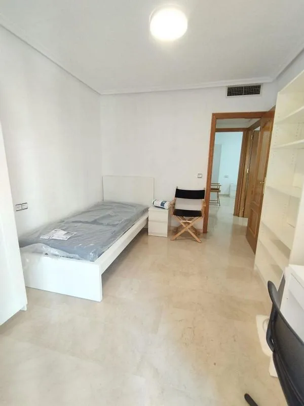 Chambres - Furnished Flat with Balcony in Murcia Centre