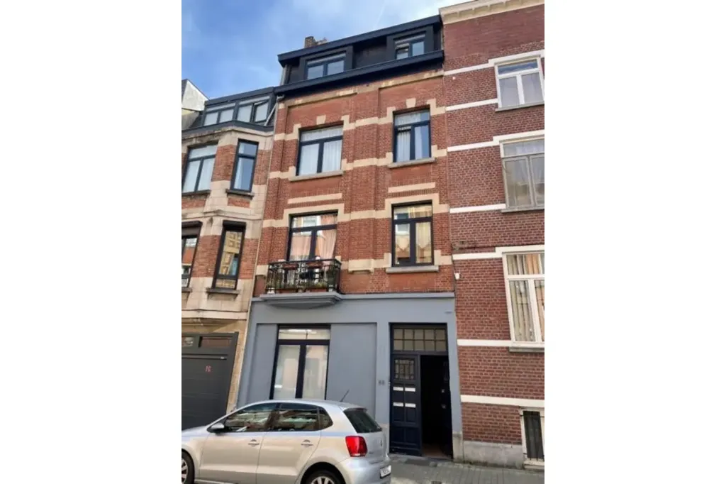 Exterior - Duplex in Characterful House, Ixelles